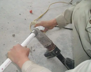 利辛漏水维修电话